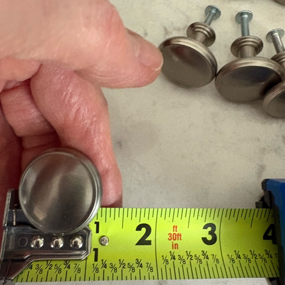 Set of 22 Satin Nickel Cabinet Knobs - Brushed Silver Finish - Picture 4 of 8